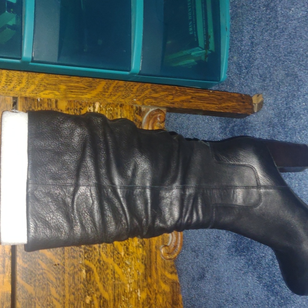 Vionic perk Lolita leather slouch moto knee high boots LIKE NEW-IN BOX